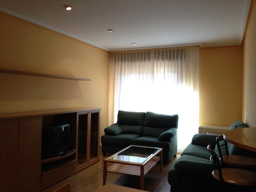 Apartamentos Turisticos Puerta De เลออน ห้อง รูปภาพ
