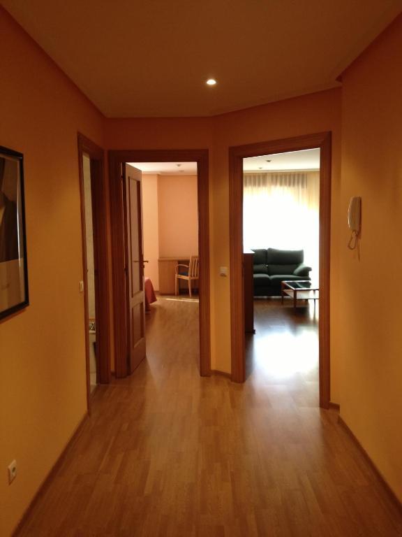 Apartamentos Turisticos Puerta De เลออน ห้อง รูปภาพ