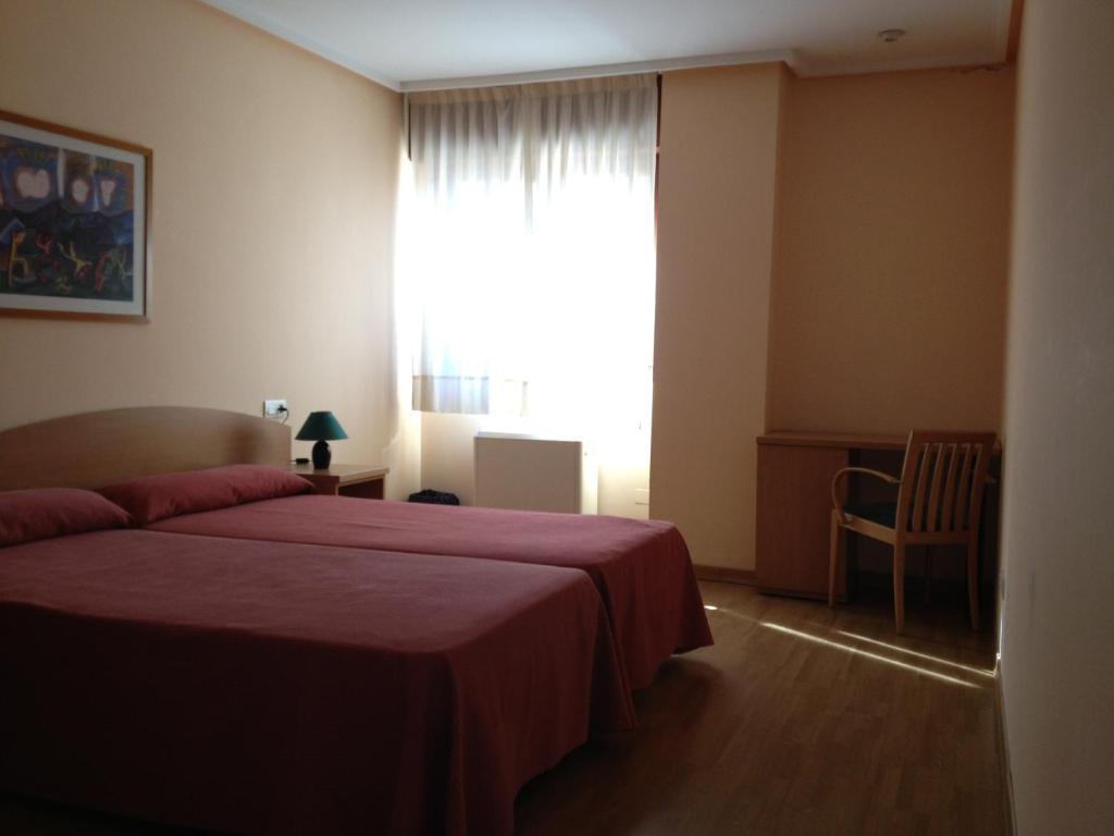 Apartamentos Turisticos Puerta De เลออน ห้อง รูปภาพ